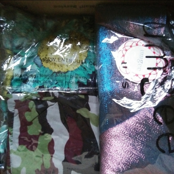 5 Star Reseller Inventory Boutique Mystery Box - Picture 7 of 7